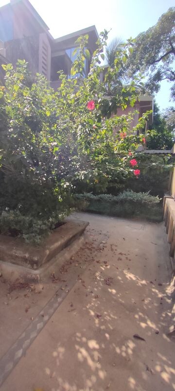 Plot Area in 4 BHK Villa at DB Sahyadri, Malad East – for Rent