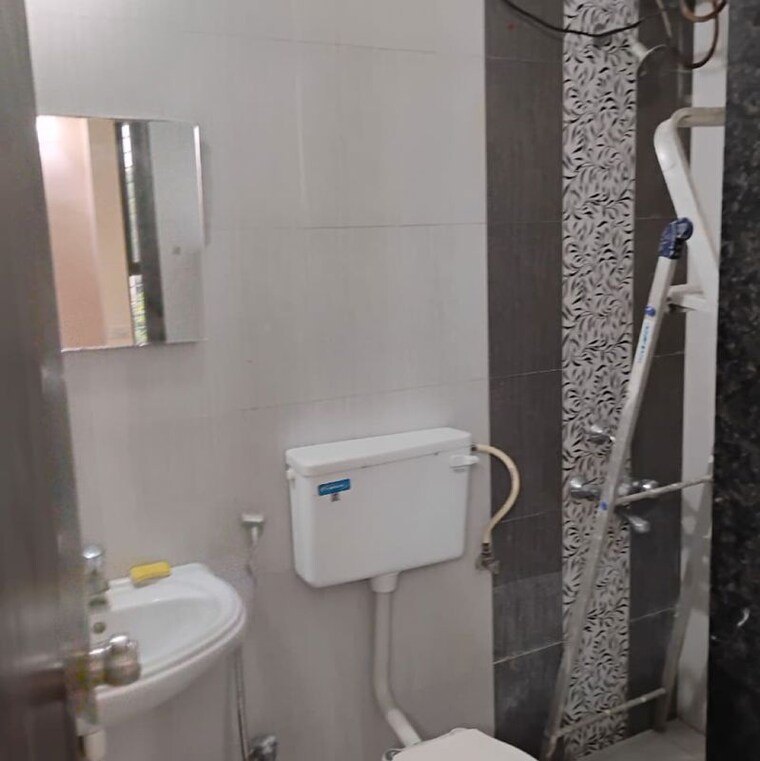 Bathroom, kanifnath-archana-prestige 1 Bedroom 466 Sq.Ft. Apartment In Handewadi Pune 9841537