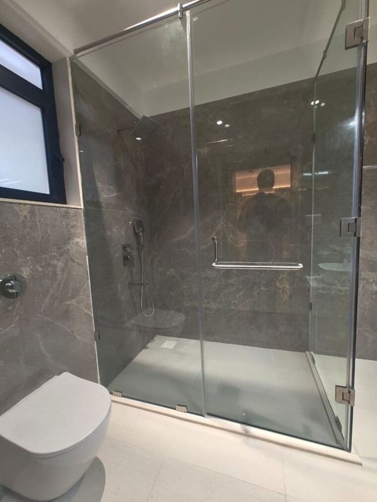 Bathroom, chembur 4 Bedroom 3250 Sq.Ft. Apartment In Chembur Mumbai 9841499