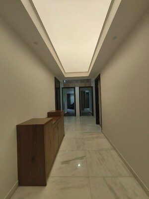 Bedroom in 4 BHK Apartment at Chembur – for Sale