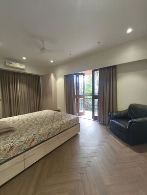 Bedroom in 4 BHK Apartment at Chembur – for Sale