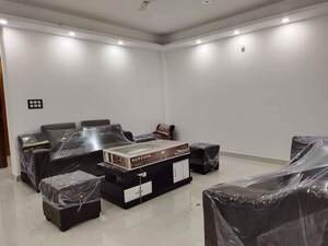 2 BHK Apartment For Rent in Saket