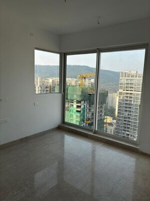 Room in 3 BHK Apartment at Courtyard by Narang Realty and The Wadhwa Group, Pokhran Road No Two – for Rent