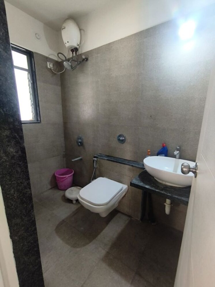 Bathroom, rohan-prathama 2 Bedroom 499 Sq.Ft. Apartment In Hinjewadi Pune 9841544