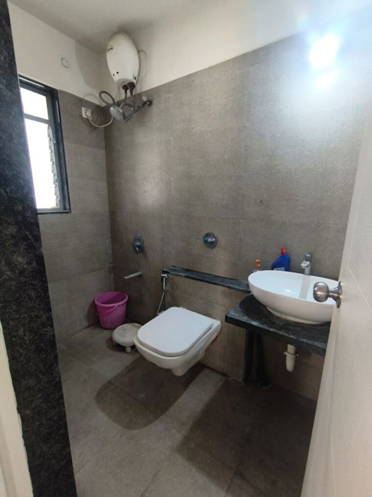 Bathroom, rohan-prathama 2 Bedroom 499 Sq.Ft. Apartment In Hinjewadi Pune 9841544