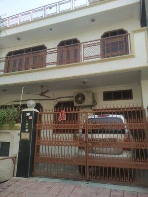 6 BHK Villa For Sale in RWA Apartments Sector 12, Sector 12