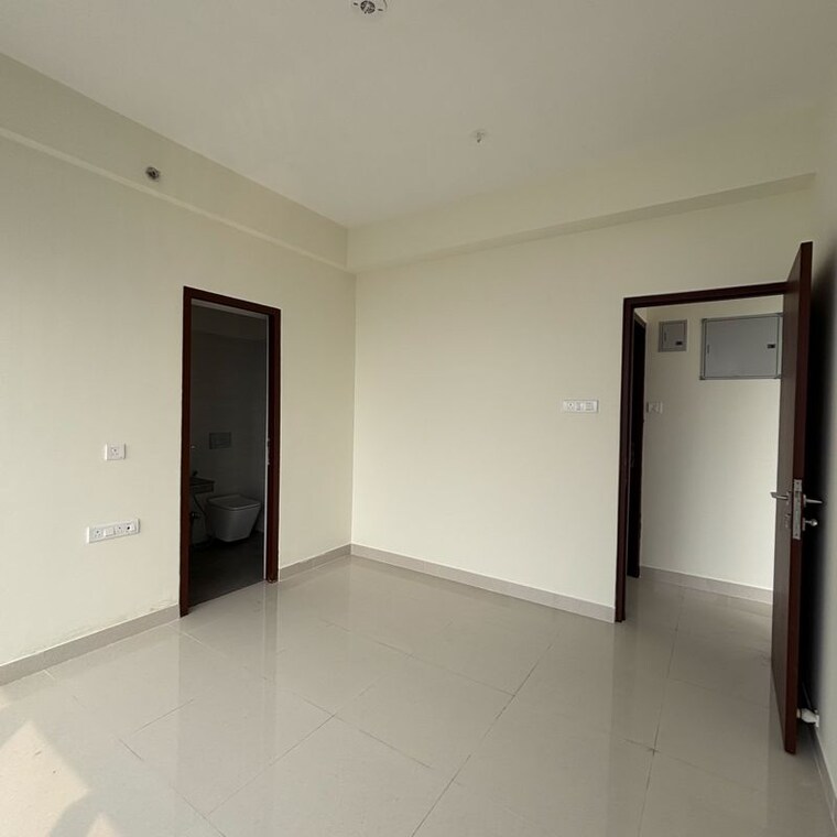 Room, dynamix-divum 2 Bedroom 788 Sq.Ft. Apartment In Riddhi Gardens Mumbai 9841571