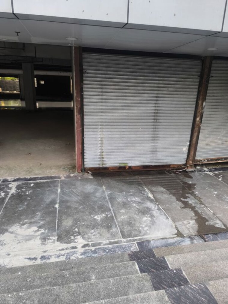 Floor Plan, spectrum-metro Commercial Shop 2200 Sq.Ft. In Sector 75 Noida 9841577