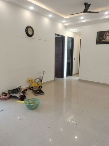 3 BHK Apartment For Rent in Amrapali Zodiac, Sector 120