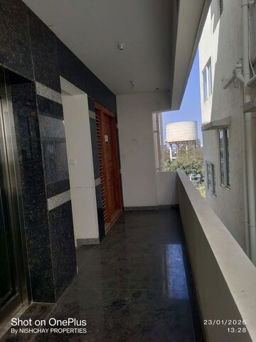 Lift in 3 BHK Apartment at Hrbr Layout – for Sale