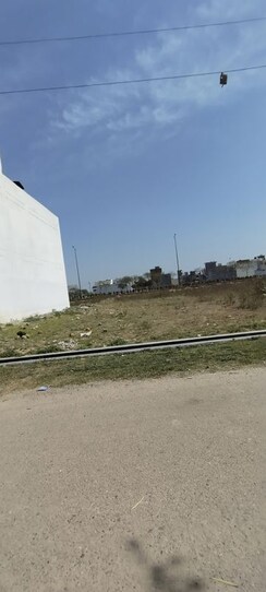 Plot For Sale in Shouryapuram