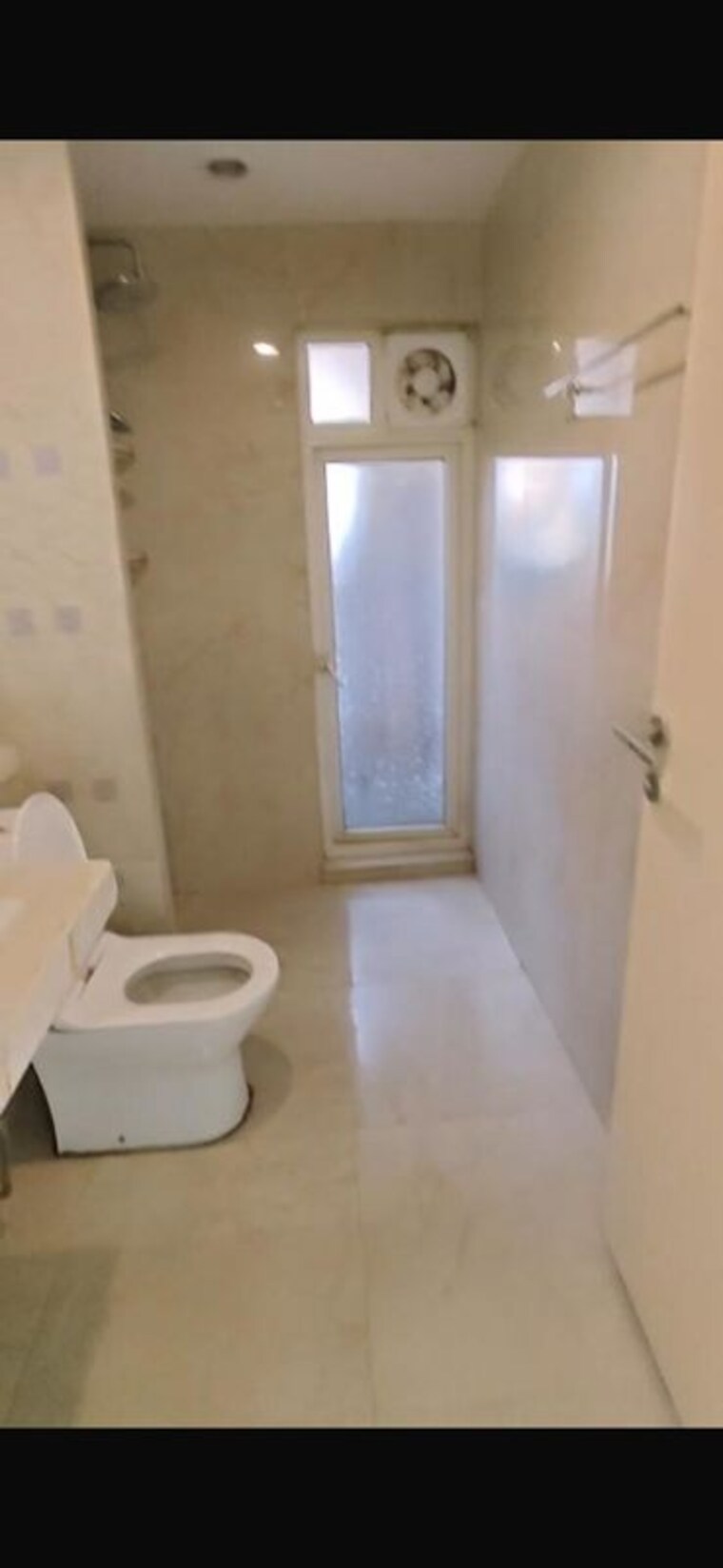 Bathroom, hiranandani-canary 3 Bedroom 1320 Sq.Ft. Apartment In Ghodbunder Road Thane 9841765