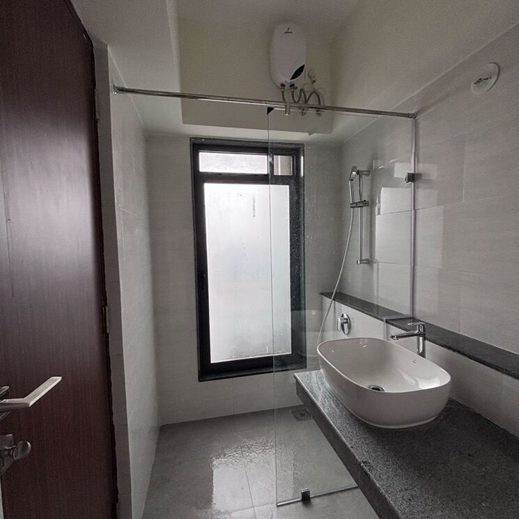 Bathroom, dynamix-divum 2 Bedroom 757 Sq.Ft. Apartment In Riddhi Gardens Mumbai 9841771