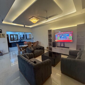 Team Area in 4 BHK Independent House at Aerocity – for Sale