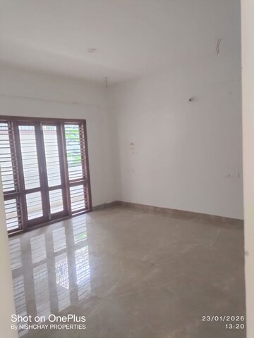 Bedroom in 3 BHK Apartment at Hrbr Layout – for Sale