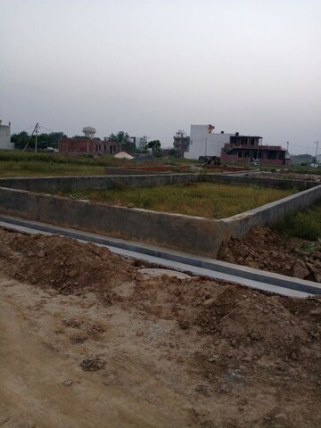  Plot For Sale in PVD Mansarovar Park, Lal Kuan