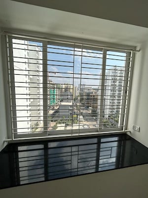 Room in 3 BHK Apartment at Lohia Odela, Bavdhan – for Rent