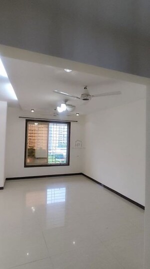 Room in 1 BHK Apartment at Kanungo Pinnacolo Apartment, Mira Road – for Rent