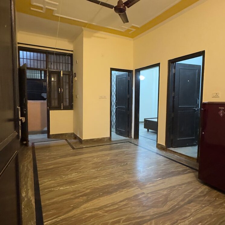 Room, chattarpur 1 Bedroom 450 Sq.Ft. Apartment In Chattarpur Delhi 9842074