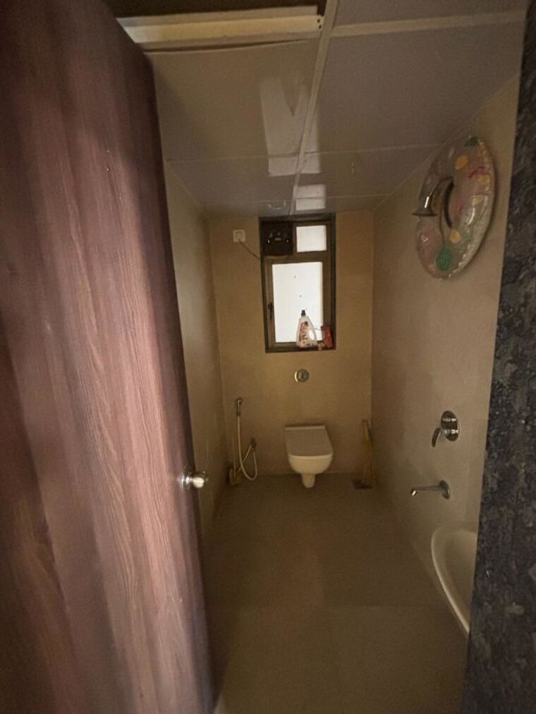 Bathroom, runwal-eirene 1 Bedroom 422 Sq.Ft. Apartment In Balkum Pada Thane 9842089