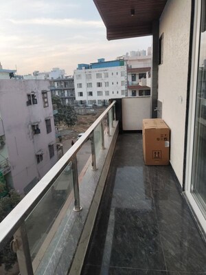 Balcony in 1 BHK Builder Floor at EWS Flats, Sector 47 – for Rent
