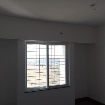 Room in 1 BHK Apartment at Saarrthi Sovereign, Hinjewadi – for Rent