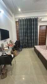 200 Sq.Yd. Pg in Islampur