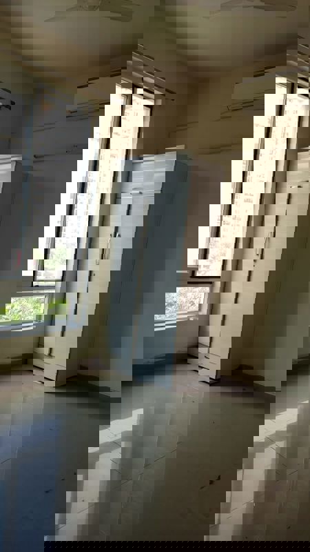 3 BHK + Servant Room Apartment For Rent in Emaar Emerald Estate