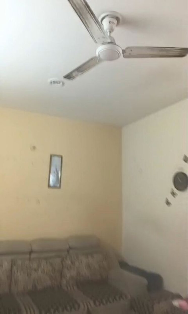 Room, ska-metro-ville 2 Bedroom 1005 Sq.Ft. Apartment In Eta Ii Greater Noida Greater Noida 9841763