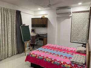 1 BHK Apartment For Rent in Ravi Gaurav Crest, Mira Road