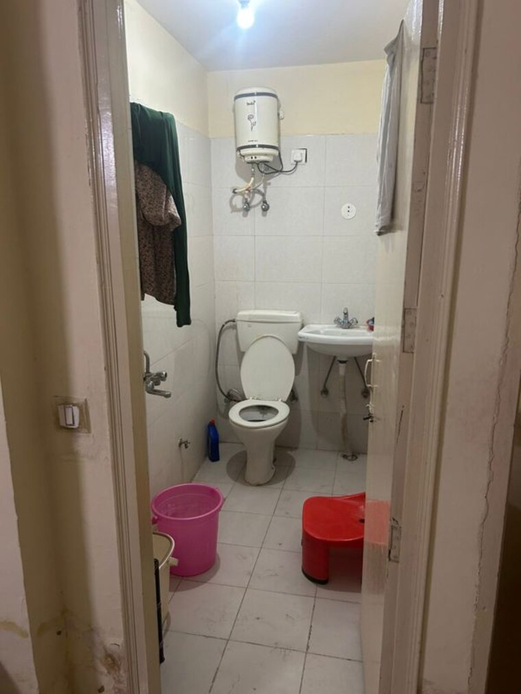 Bathroom, adore-happy-homes-grand 3 Bedroom 645 Sq.Ft. Apartment In Sector 85 Faridabad 9842428