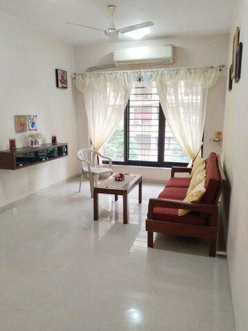 2 BHK Apartment For Rent in K Raheja Palm Court, Malad West