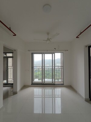 2 BHK Apartment For Rent in Ashar Metro Towers, Vartak Nagar