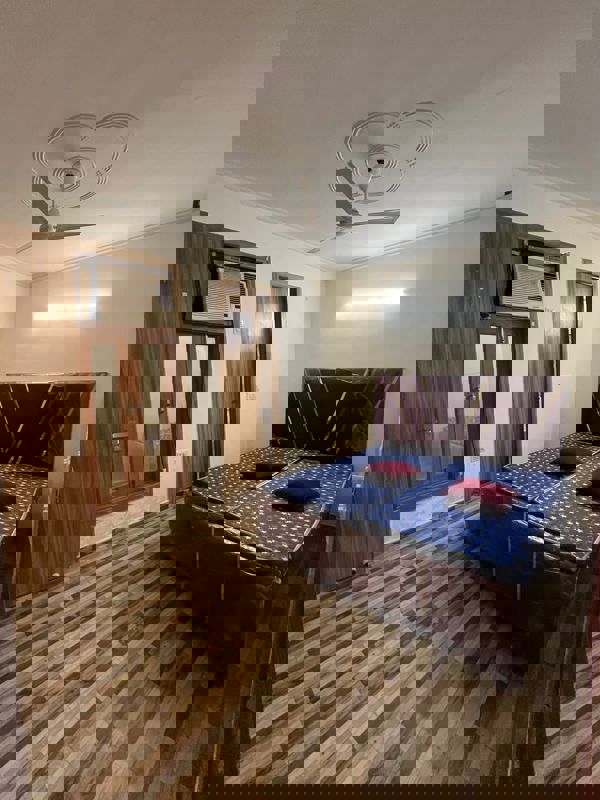 1 BHK Builder Floor For Rent in Saket