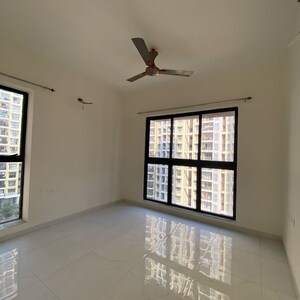 Room in 3 BHK Apartment at Runwal Gardens Phase I, Bhadra Nagar – for Rent
