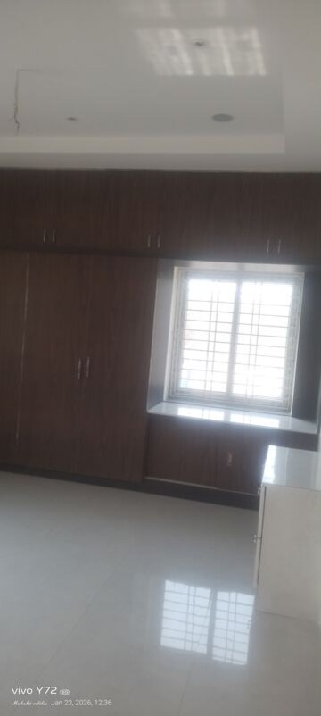 Furnished Amenities in 3 BHK Apartment at Pavani Laxmi Nivas, Madhapur – for Rent