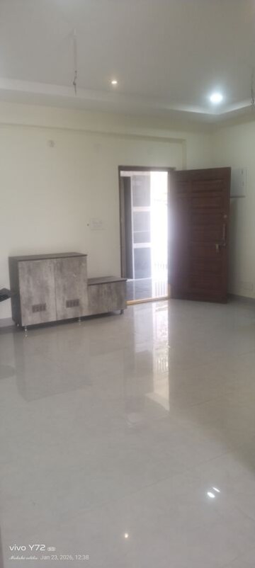 Room in 3 BHK Apartment at Pavani Laxmi Nivas, Madhapur – for Rent