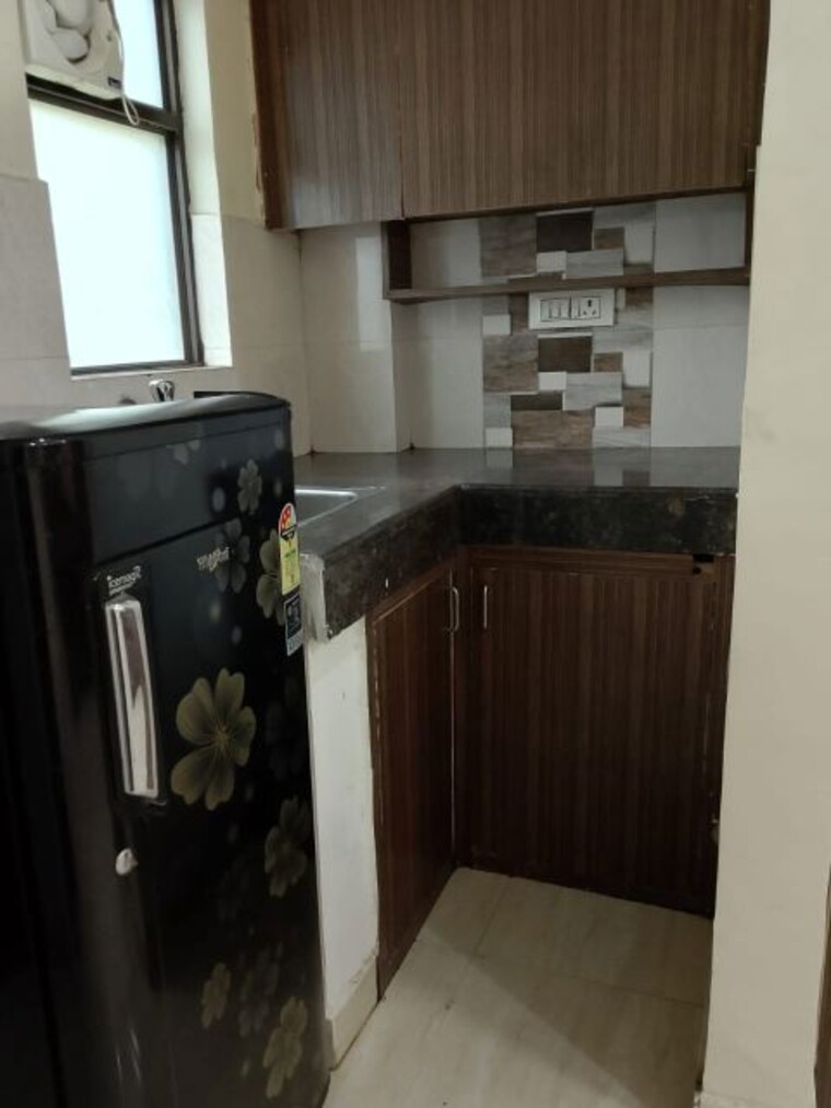 Kitchen, vipul-agora 1 RK 450 Sq.Ft. Builder Floor In Sector 28 Gurgaon 9842726