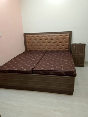 Bedroom in 1 RK Builder Floor at Vipul Agora, Sector 28 – for Rent
