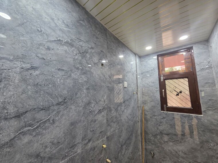 Bathroom, sector 9 panchkula 5 Bedroom 1886 Sq.Ft. Builder Floor In Sector 9 Panchkula Panchkula 9842501