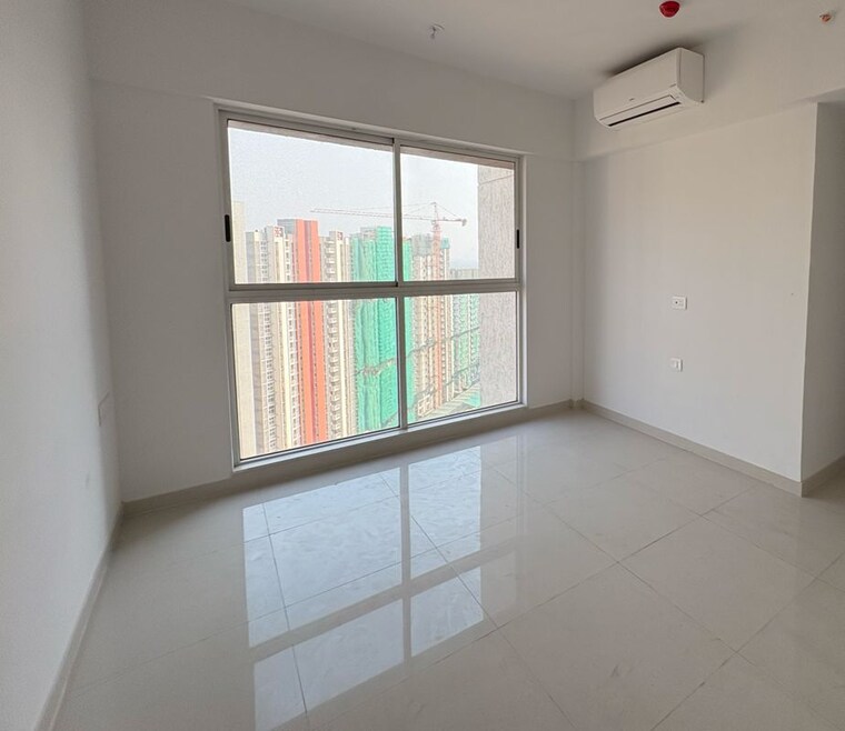 Master Bedroom, lodha-codename-premier 2.5 Bedroom 759 Sq.Ft. Apartment In Mangaon Thane 9842768