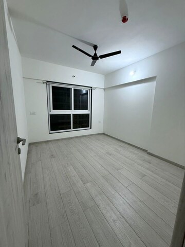 Room in 4 BHK Apartment at Unique K Shire, Punawale – for Rent