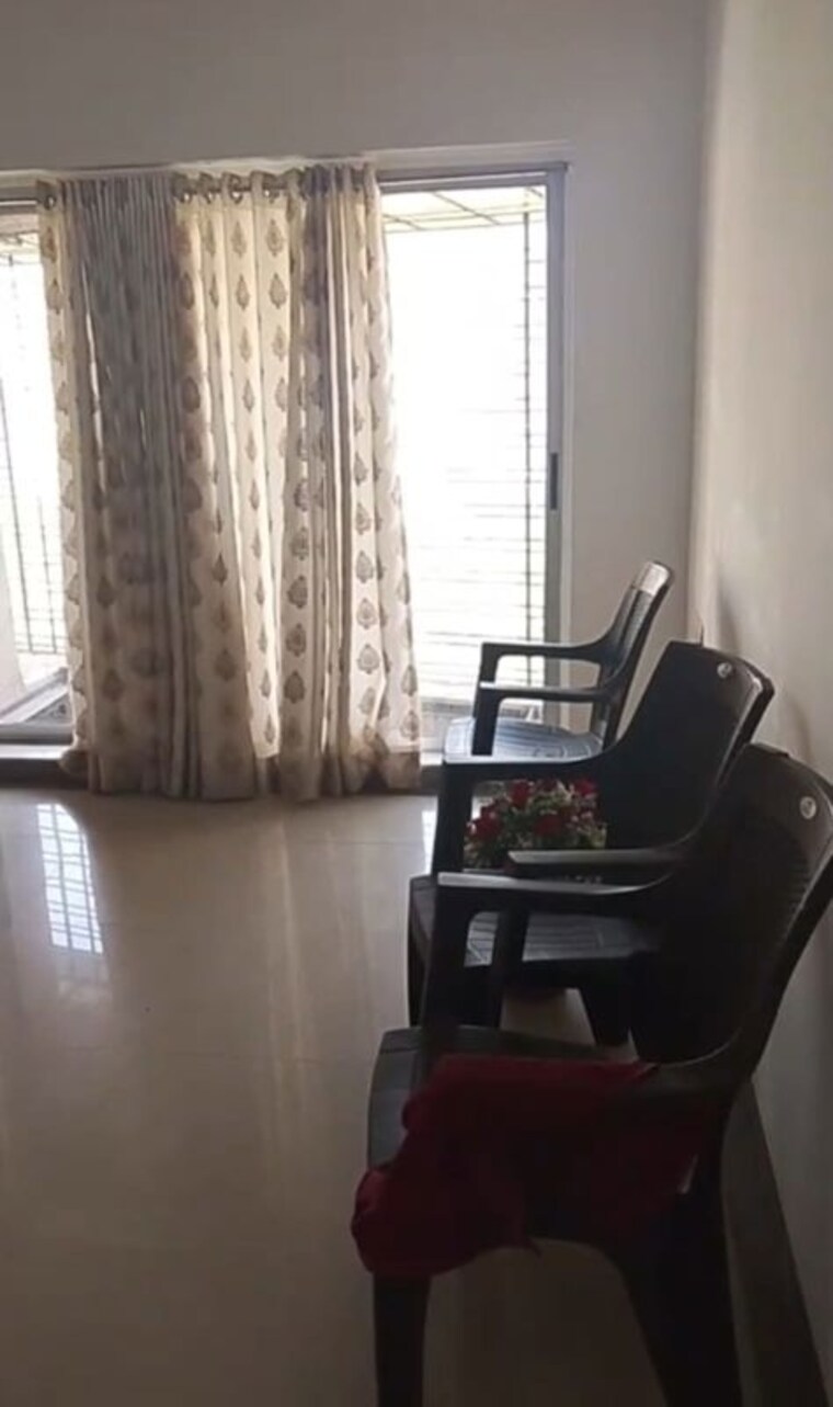 Living Room, kalpataru-hills 3 Bedroom 1050 Sq.Ft. Apartment In Manpada Thane 9842840