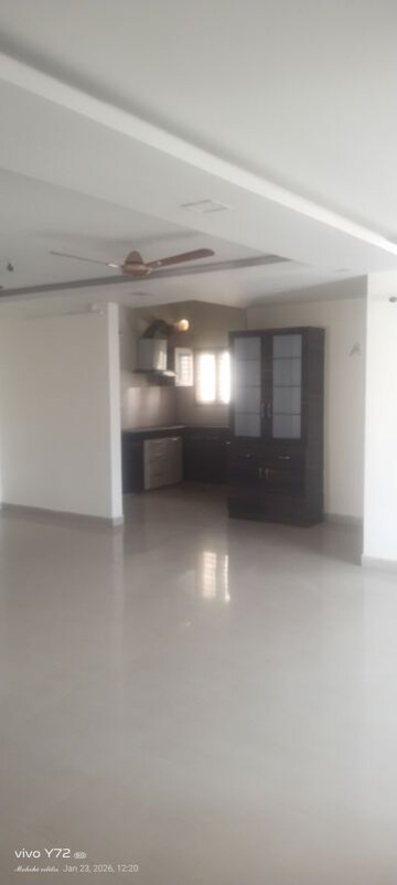 Room in 3 BHK Apartment at Pavani Laxmi Nivas, Madhapur – for Rent
