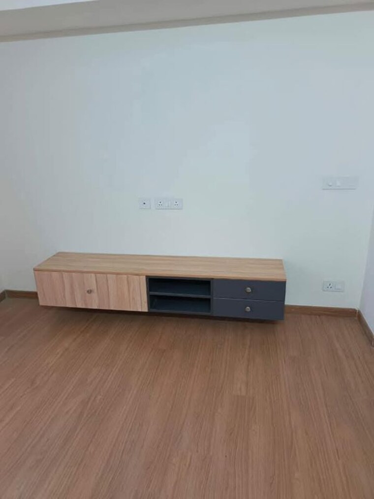 undefined, godrej-meridien 3 Bedroom 1710 Sq.Ft. Apartment In Sector 106 Gurgaon 9842877