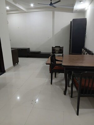 Kitchen in 1 BHK Builder Floor at DLF City Phase IV, Dlf Phase iv – for Rent