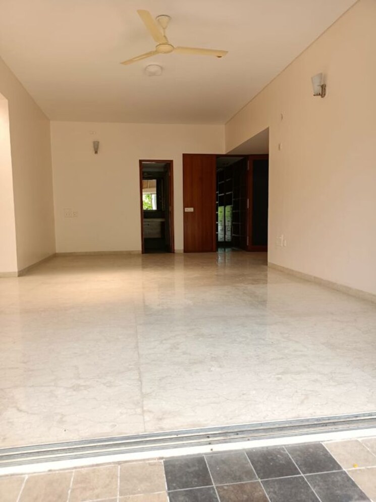 Room, rohan-madhuban 2 Bedroom 1000 Sq.Ft. Apartment In Bavdhan Pune 9842826