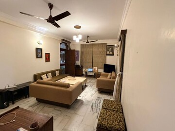 Bedroom in 3 BHK Builder Floor at Malviya Nagar – for Sale
