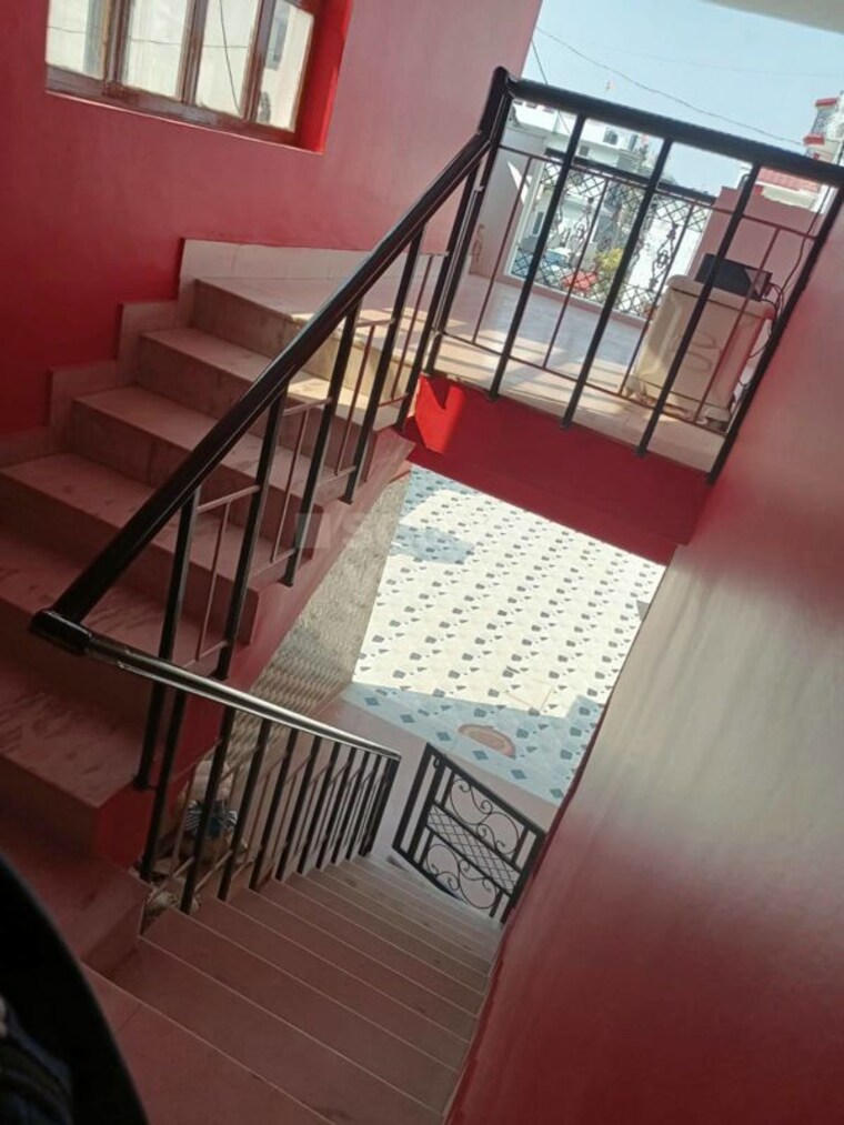 undefined, shimla bypass road 4 Bedroom 293 Sq.Yd. Independent House In Shimla Bypass Road Dehradun 9843080