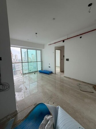 2 BHK + Servant Room 893 Sq.Ft. Apartment in Lodha Allura